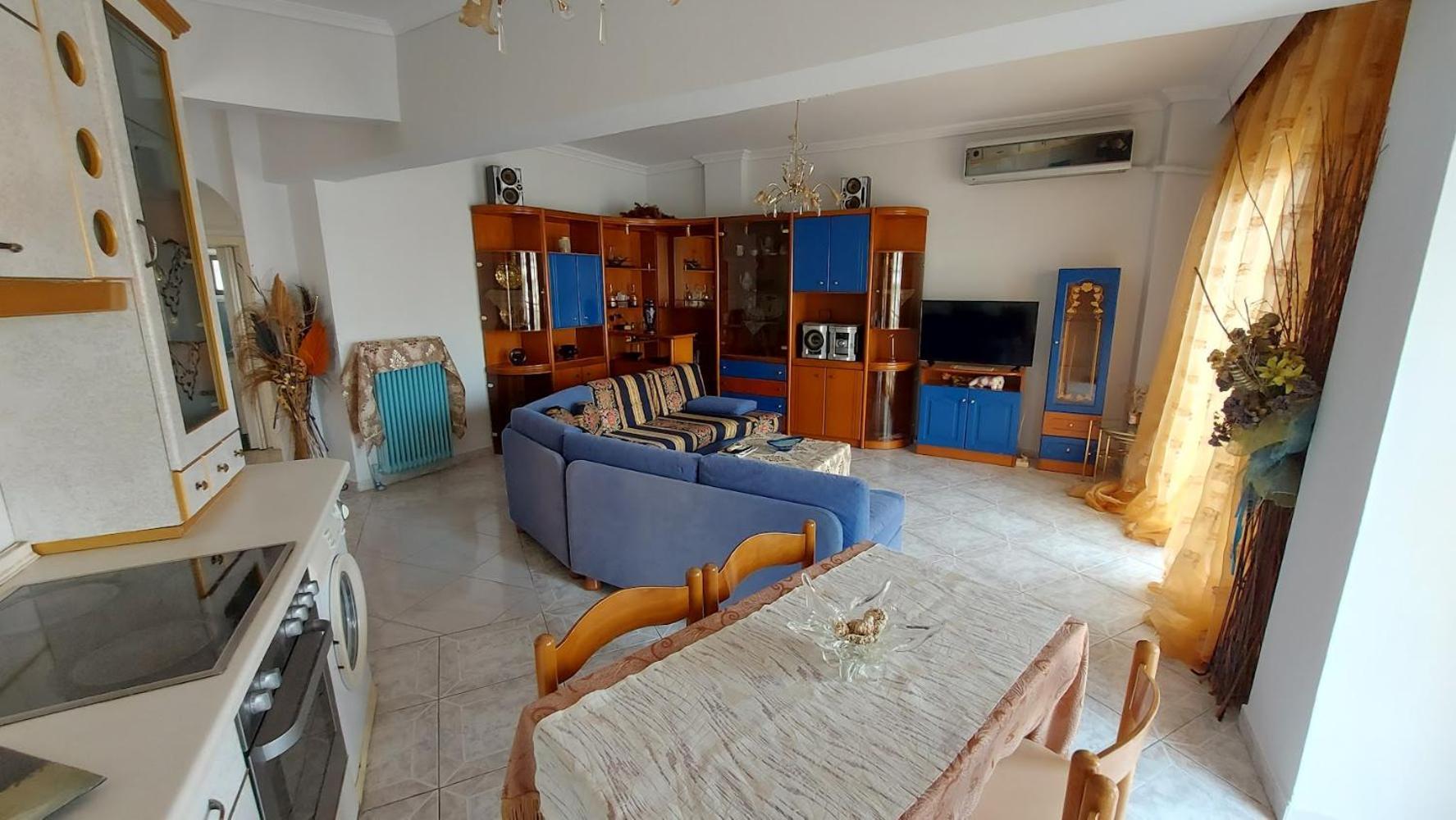 Spacious Apartment Thessaloniki Exterior photo